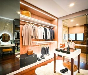 Closet Organization Tips For The New Year, A Step-by-Step Guide