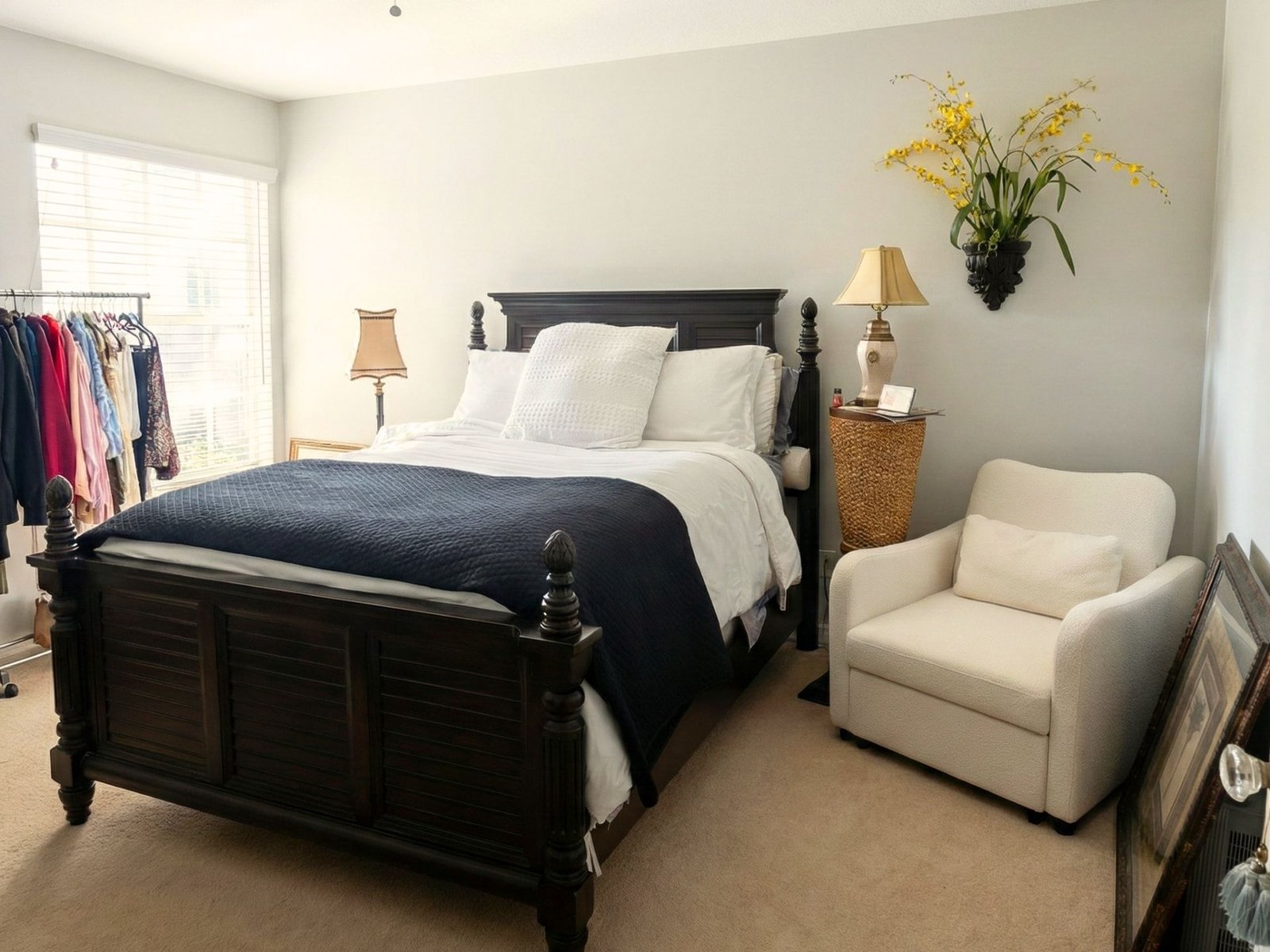 gusetroom1B